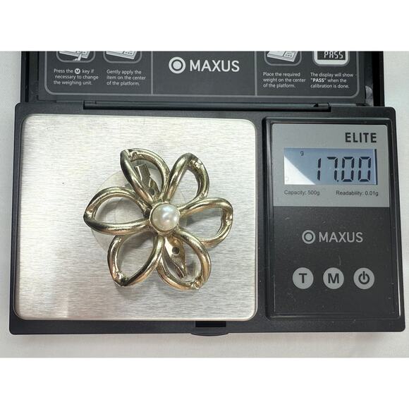 Vintage 1960s Brutalist Style Sculptural Flower Brooch - Picture 8 of 8